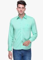 Crimsoune Club Green Solid Slim Fit Casual Shirt