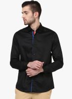 Invern by Monteil Black Solid Slim Fit Casual Shirt