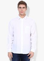 Izod White Solid Slim Fit Casual Shirt