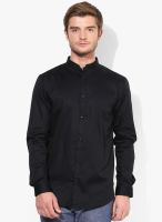 Jack & Jones Black Solid Slim Fit Casual Shirt