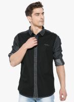 Mufti Black Solid Slim Fit Casual Shirt