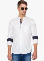 Slub White Solid Slim Fit Casual Shirt