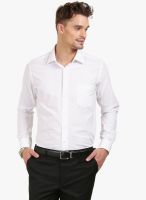 Thisrupt White Solid Slim Fit Casual Shirt