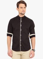 Western Vivid Black Solid Slim Fit Casual Shirt