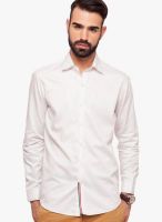 Alley Men Solid White Casual Shirt