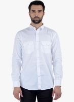 Cobb White Solid Slim Fit Casual Shirt