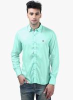 Crimsoune Club Green Solid Slim Fit Casual Shirt