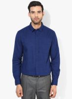 Izod Navy Blue Solid Slim Fit Casual Shirt