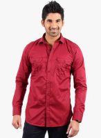 Solemio Red Solid Slim Fit Casual Shirts
