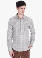 Zobello Off White Printed Slim Fit Casual Shirt