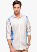 Alley Men Solid White Casual Shirt
