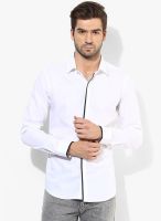 Code by Lifestyle White Solid Slim Fit Casual Shirt