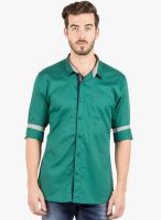 R&C Green Solid Slim Fit Casual Shirt