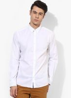 Tom Tailor White Solid Regular Fit Casual Shirt