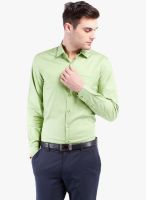 Black Coffee Green Solid Slim Fit Formal Shirt