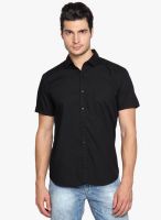 Highlander Black Slim Fit Casual Shirt