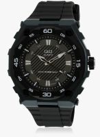 Q&Q S041-106Y-Sor Black/Golden Analog Watch