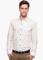 Alley Men Striped White Casual Shirt