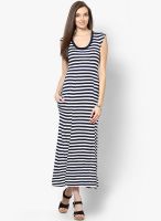 Chemistry Blue Colored Solid Shift Dress
