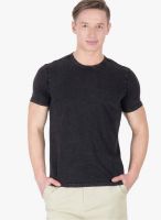 Hypernation Black Solid Round Neck T-Shirts