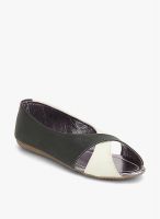 Z Collection Black Peep Toes