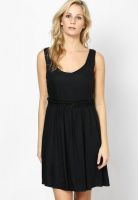Chemistry Black Colored Solid Skater Dress