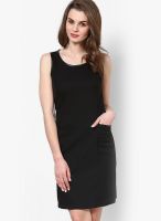 Code by Lifestyle Black Colored Solid Shift Dress