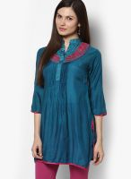 Jugnu Green Embroidered Kurtas