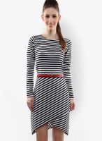Miss Chase Miss Chase Black & White Striped Mini Dress