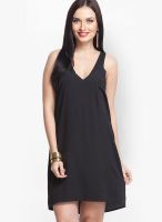 Oxolloxo Black Colored Solid Shift Dress