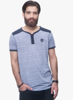 Avoir Envie Blue Solid Henley T-Shirt