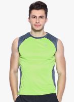 Difference of Opinion Green Solid Round Neck T-Shirt