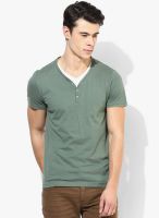 Tom Tailor Green Solid Henley T-Shirt