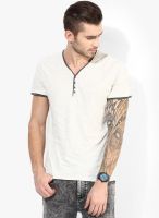 Tom Tailor Off White Solid Henley Neck T-Shirt