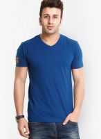Gritstones Blue Solid V Neck T-Shirts