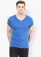 Incult Blue Solid V Neck T-Shirt
