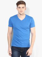 United Colors of Benetton Blue Solid V Neck T-Shirt